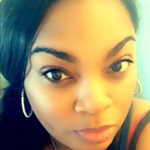 Meet your Posher, Brynishia